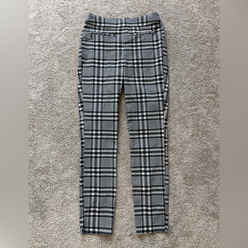 Violets & Roses Black and White Plaid Pants- Size 4/27